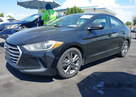 2017 Hyundai Elantra Se из США, поврежденный, VIN 5NPD84LF1HH170917